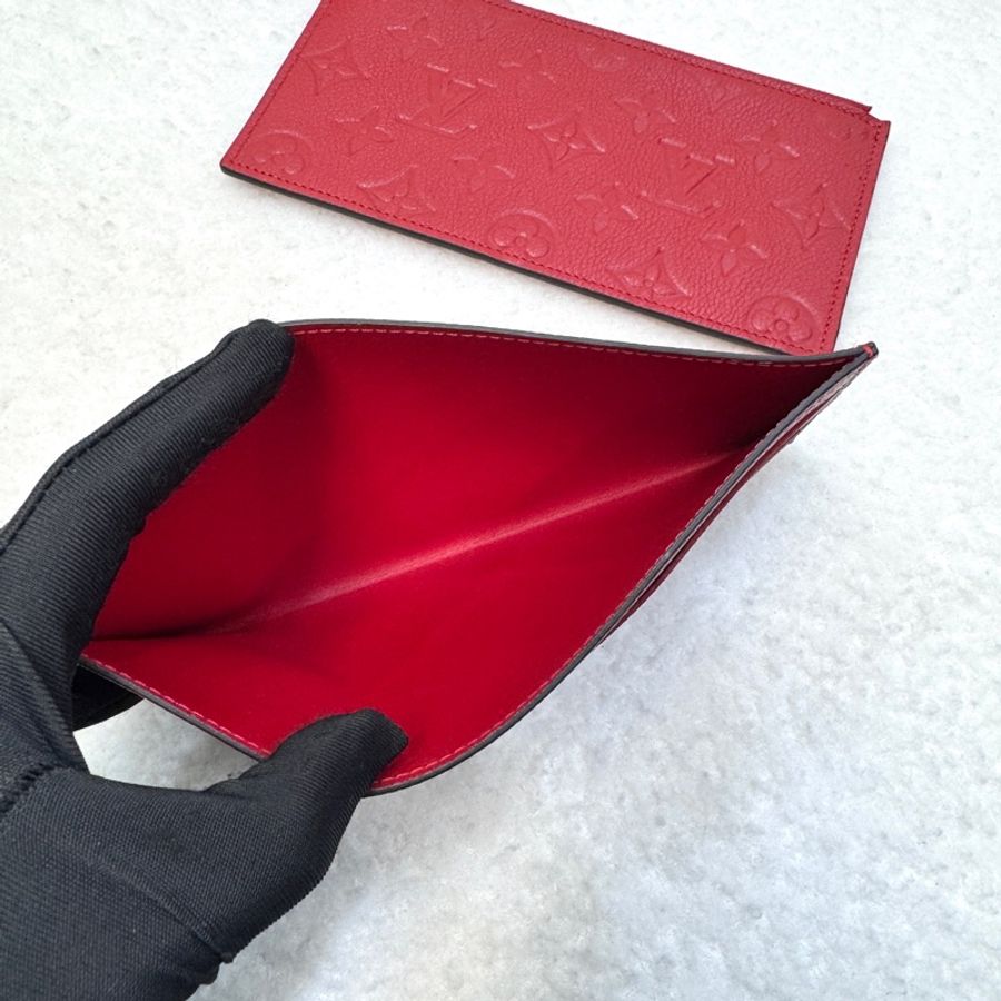路易威登LV紅色壓紋牛皮Pochette Felicie信封三合❤️鍊條斜背包 WOC M82609-12
