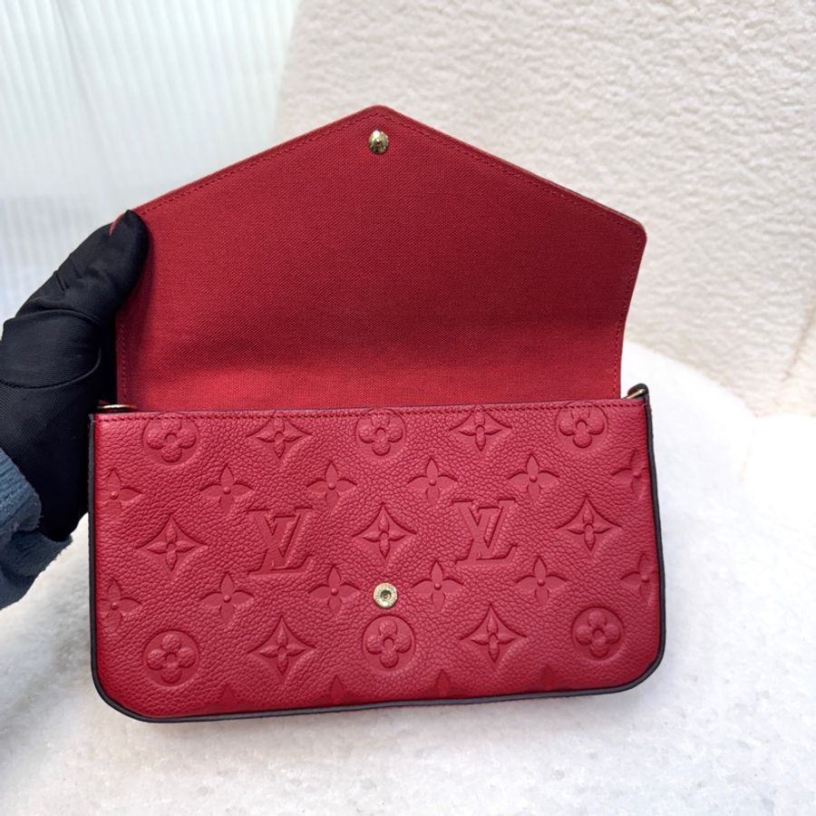 路易威登LV紅色壓紋牛皮Pochette Felicie信封三合❤️鍊條斜背包 WOC M82609-19