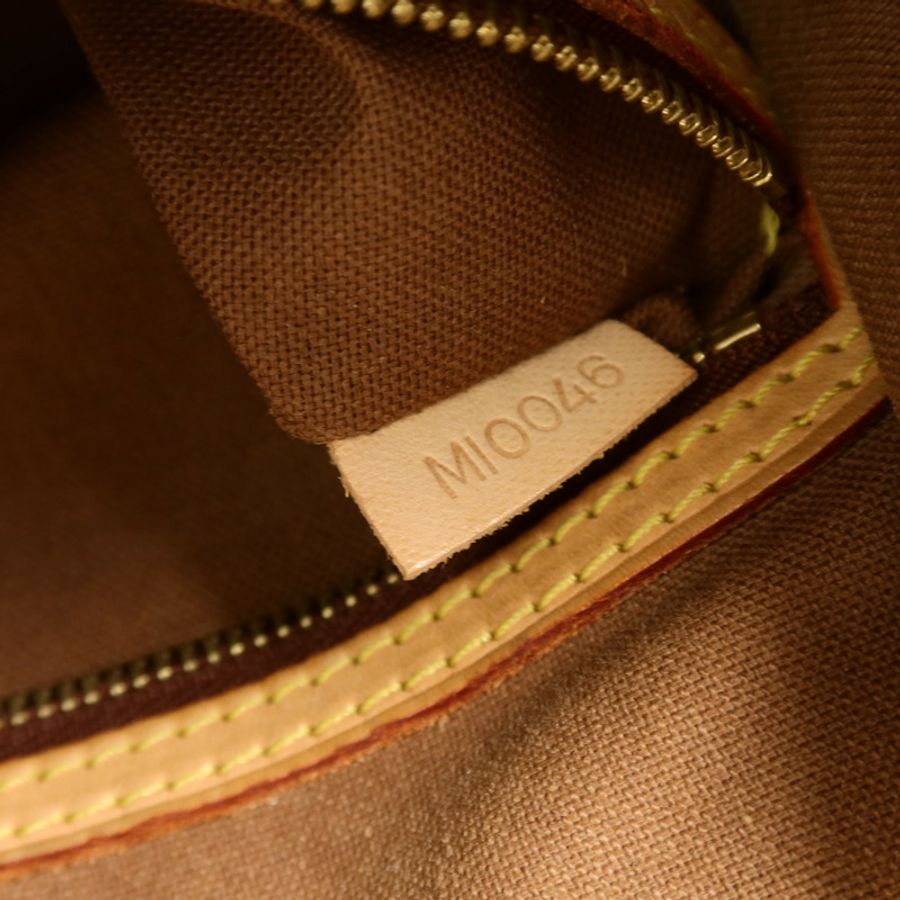 LOUIS VUITTON Monogram Batignolles肩背袋-6