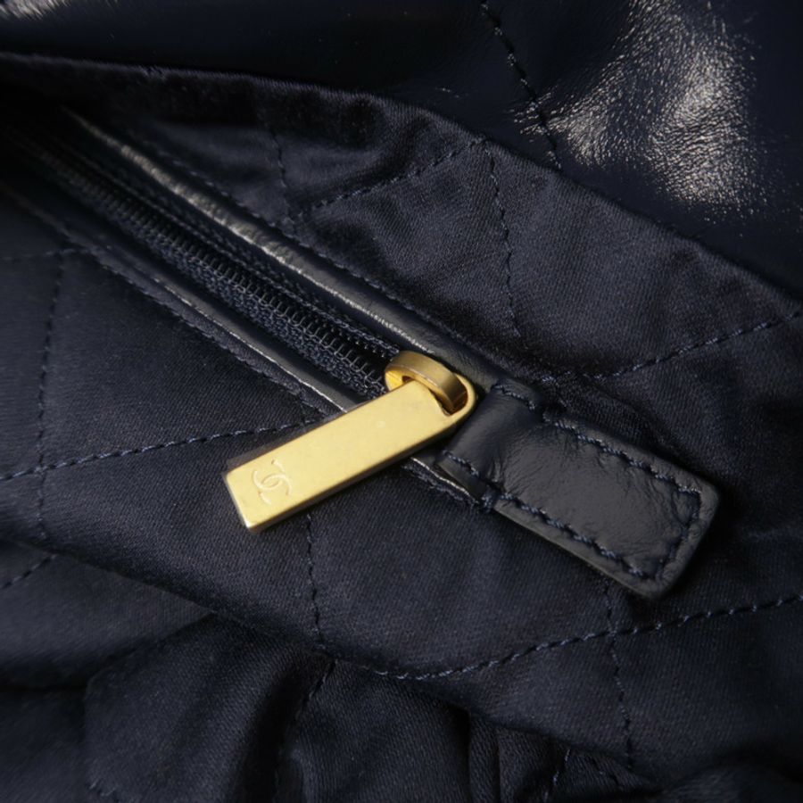 CHANEL 牛皮皮革C22 Small鏈帶肩背袋-15