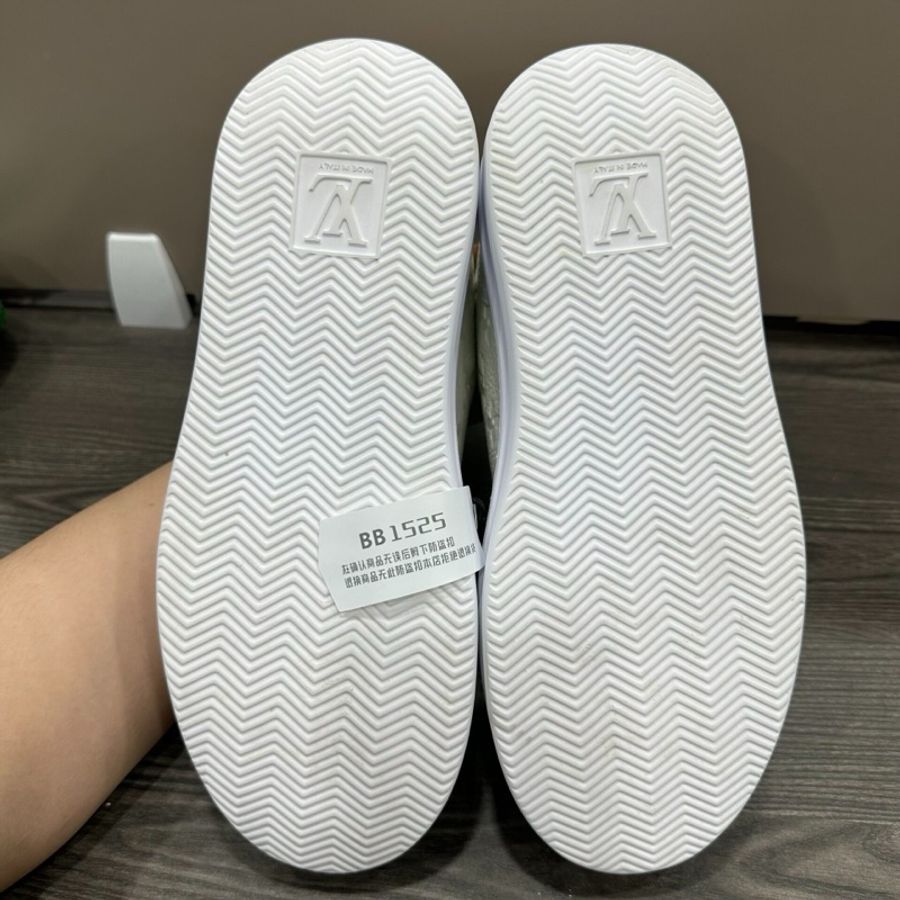 99新閑置品 LV 印花logo 小白鞋 松糕鞋 39.5碼 =5.5碼 男女可穿-5