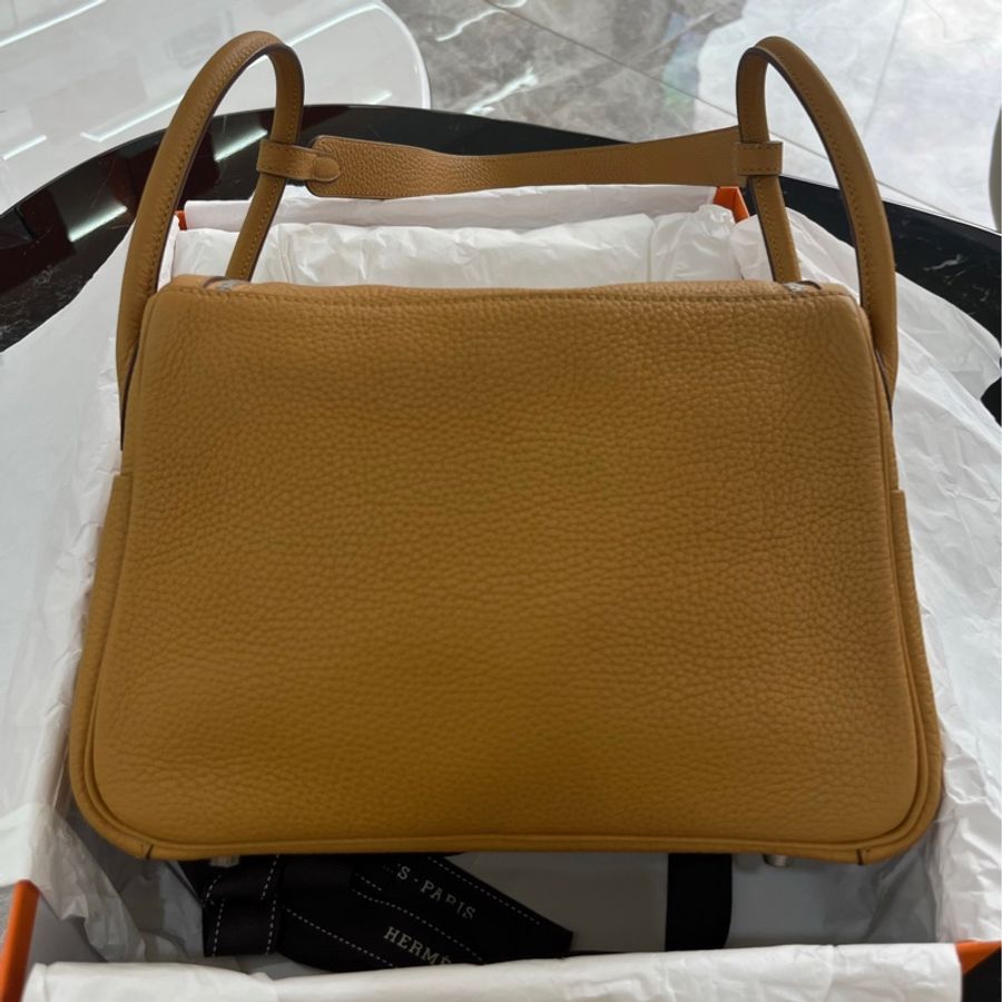 🌈Hermes🧡Lindy 26🧡芝麻色銀扣🌈99新閑置🌟有盒🌈TC皮🌟lindy26🌟lindy🌟愛馬仕🌟-8
