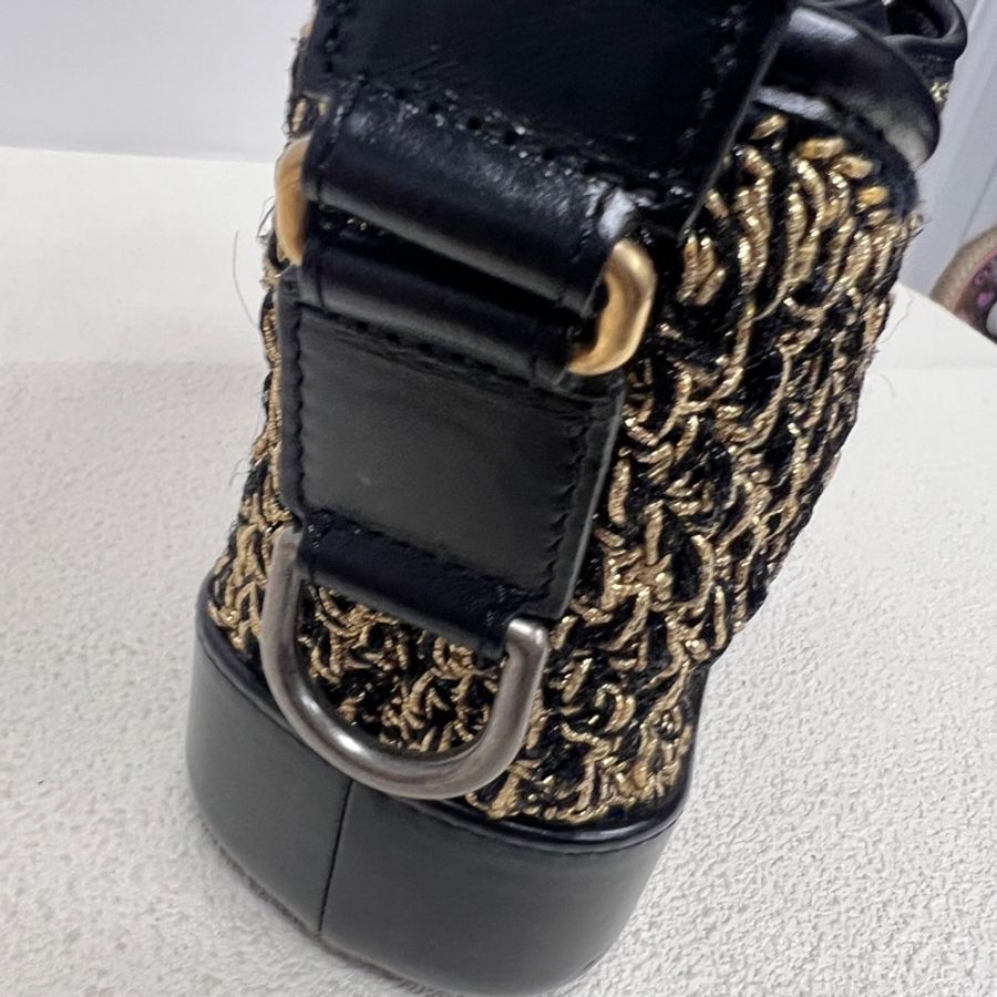 CHANEL 香奈兒黑色限定金絲流浪小號 28開-9