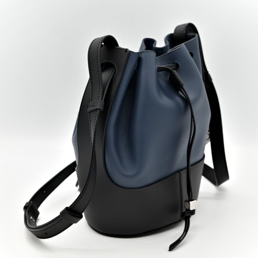 Loewe 羅威 拼色 氣球 水桶包 斜背包-2