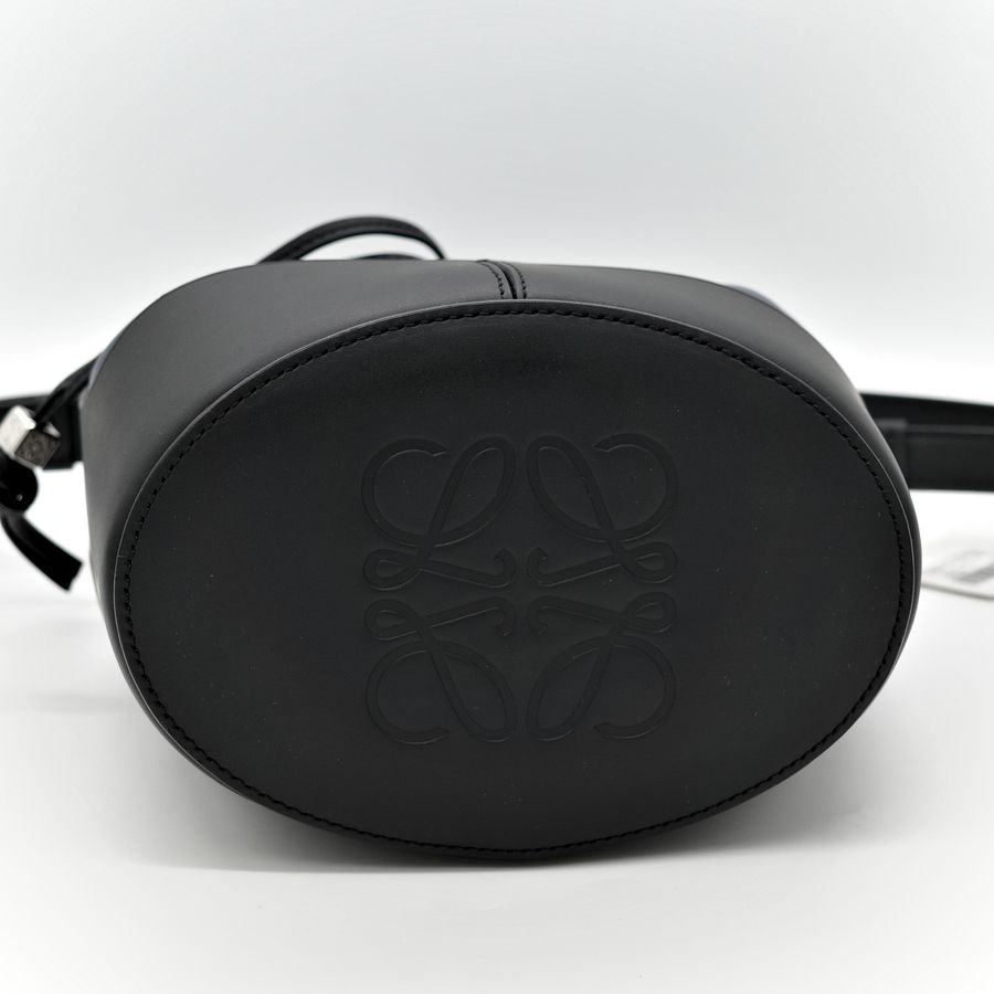 Loewe 羅威 拼色 氣球 水桶包 斜背包-7