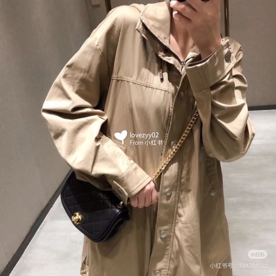 Chanel 黑金半月馬鞍風琴包 黑色 金扣 牛皮 20*13*4 9新 配件調節扣 塵袋-0