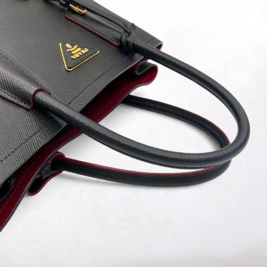 S5164-Prada Saffiano黑牛皮雙層內裡紅色中號托特包-8