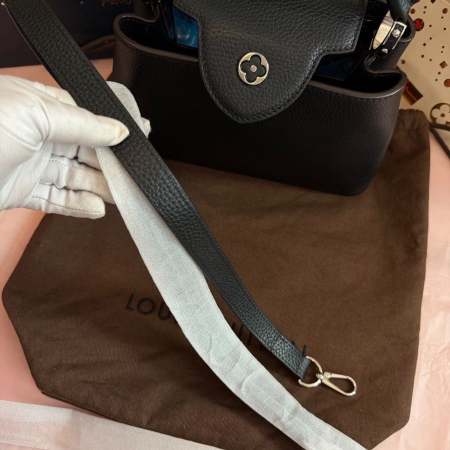 閒置新 路易威登/Louis Vuitton 黑銀牛皮CAPUCINES BB 手提包-8