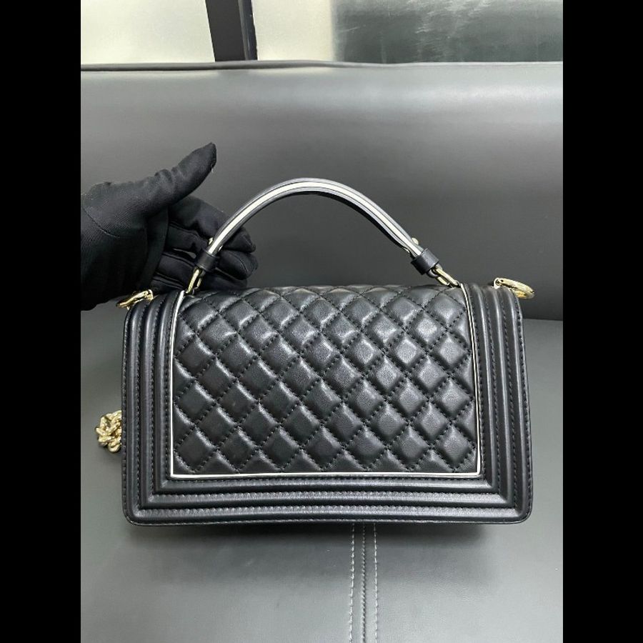 Chanel Leboy with handle-2