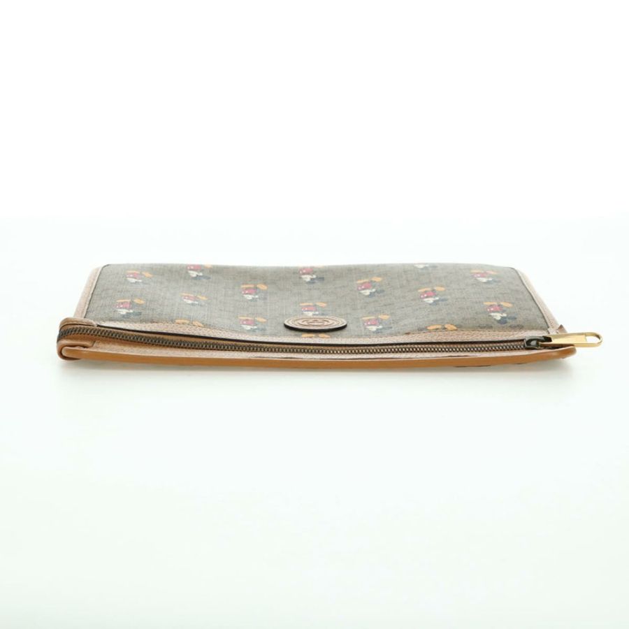 【日本直送】GUCCI GUCCIxDisney GG Supreme 手拿包 PVC 米色金色 602552 正品 YKZ1330M-4