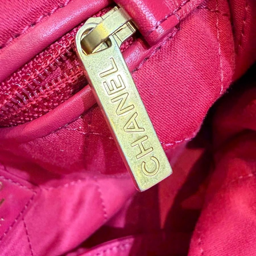 Chanel 22 bag-23