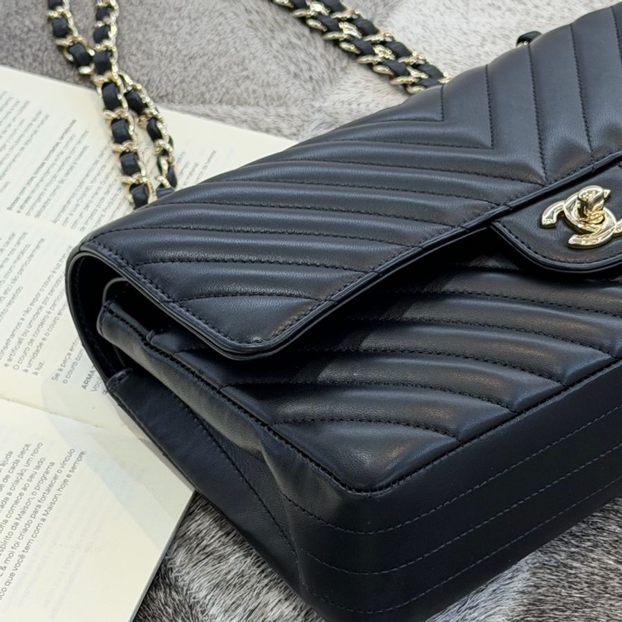 CHANEL黑淡金山型紋COCO25/23-4