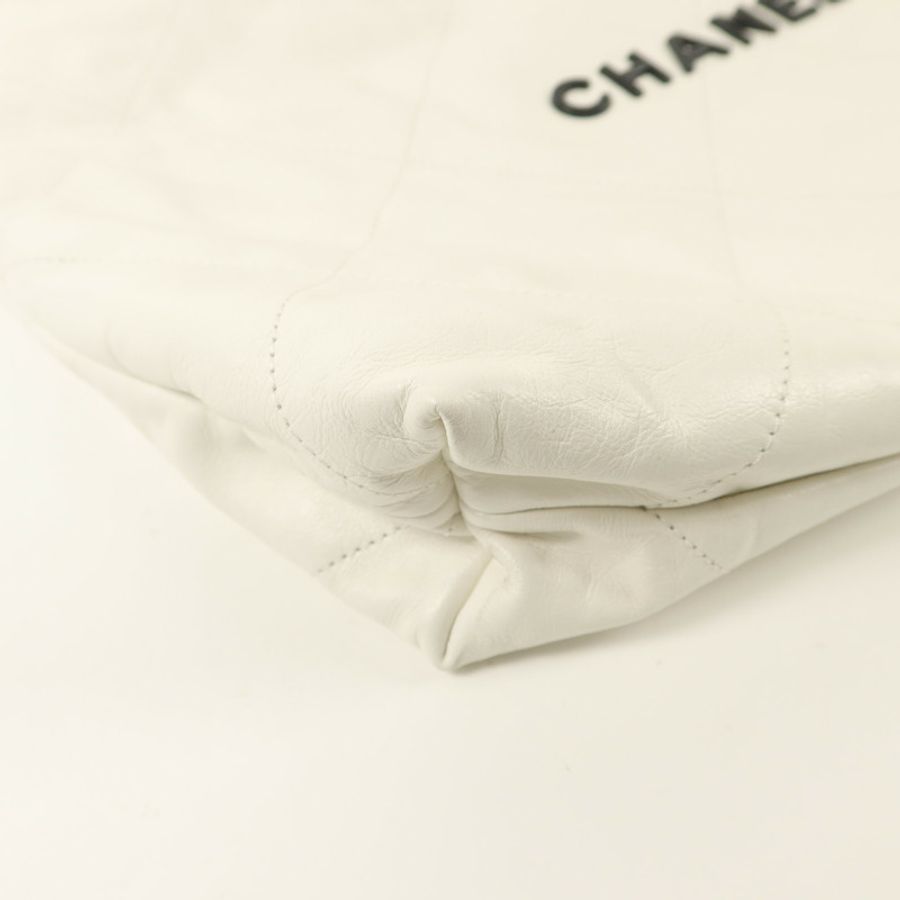 CHANEL 牛皮皮革Chanel 22 Medium肩背袋-16