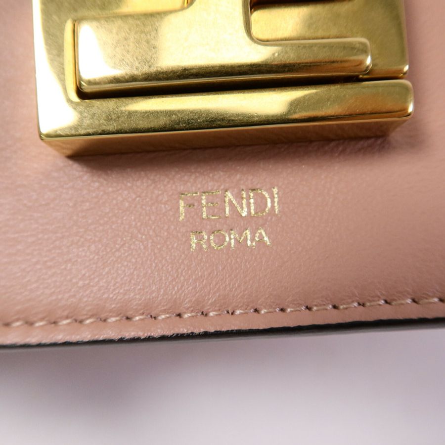 FENDI 羊皮皮革Kan U Shoulder Bag鏈帶肩背袋-6