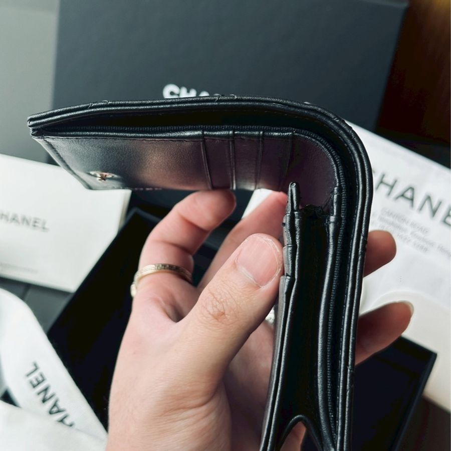 發財必入🤑99新🆕Chanel香奈兒soblack全黑菱格短夾錢包零錢包-8