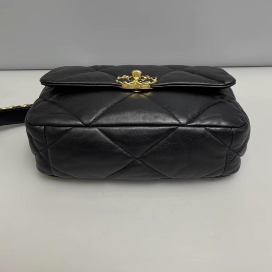 CHANEL香奈兒19Bag小號黑金配經典菱格紋肩背斜挎包-14