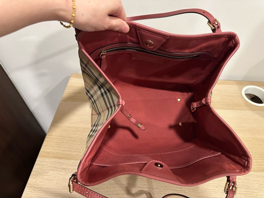 BURBERRY-經典格紋托特包-3