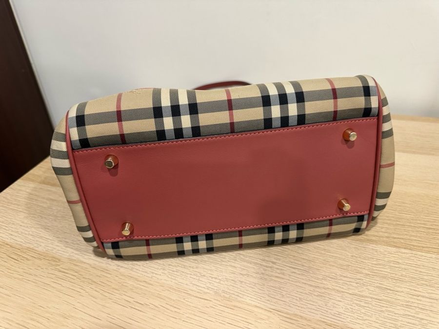 BURBERRY-經典格紋托特包-4