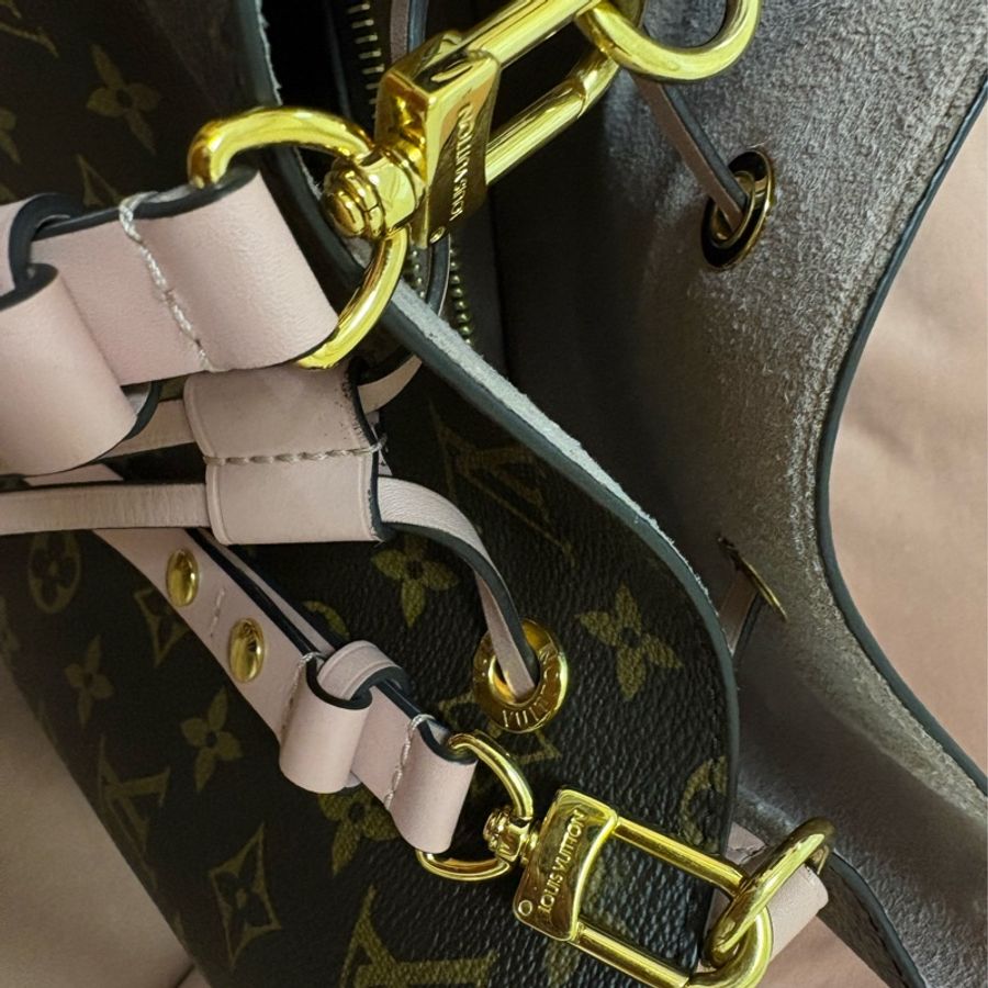 Louis Vuitton NeoNoe MM 經典老花水桶包（粉色拼皮）-2