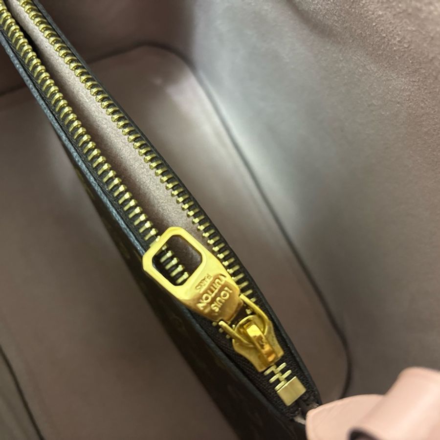 Louis Vuitton NeoNoe MM 經典老花水桶包（粉色拼皮）-19