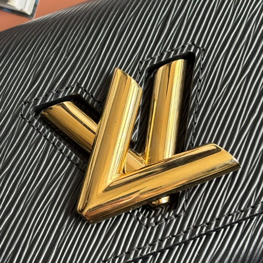 ::LOUIS VUITTON:: LV Twist 黑色EPI皮革金旋轉釦手提兩用包-15