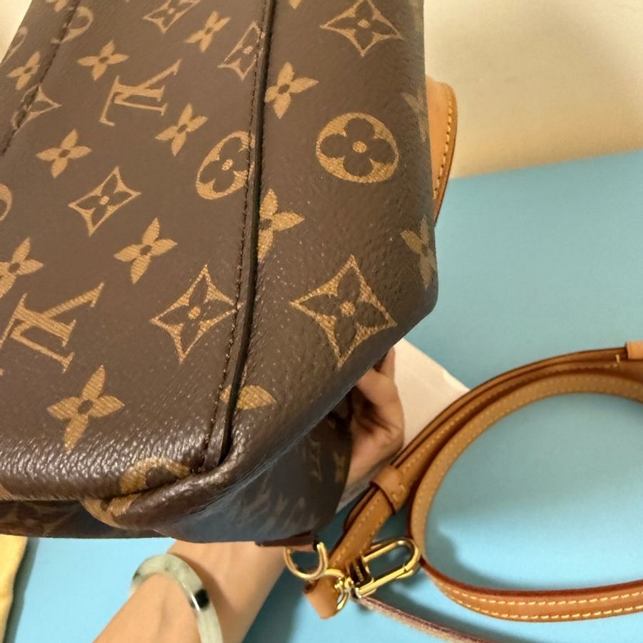 lv手提兩用包❤️可以斜背 甜甜割愛-12