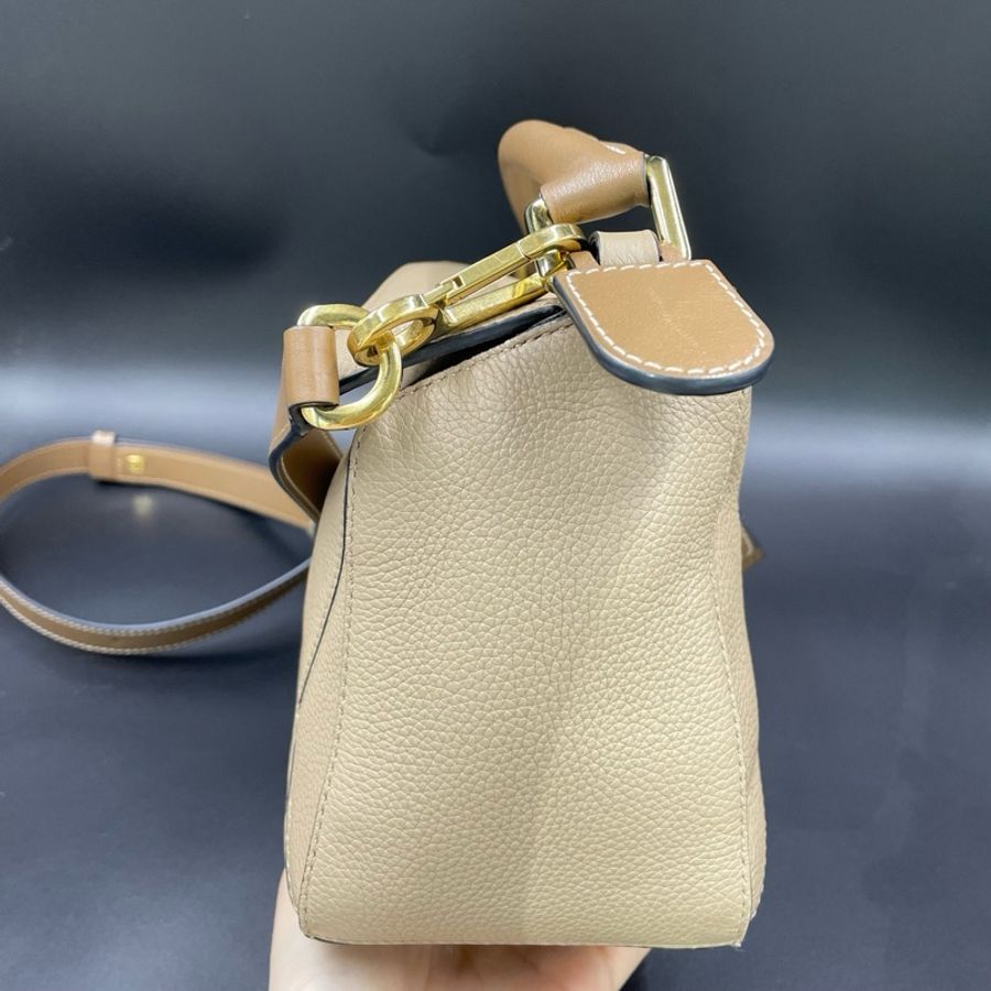 羅意威/Loewe沙色荔枝紋中號puzzle幾何包-15