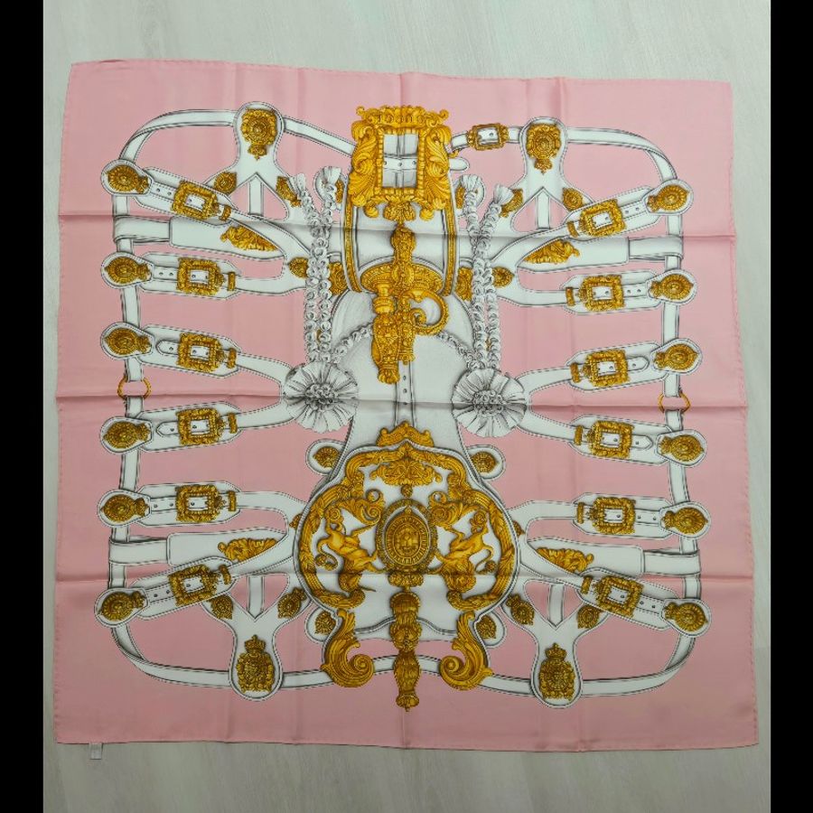Gucci 古馳 100%真絲 粉色 圍巾 絲巾 披肩-2