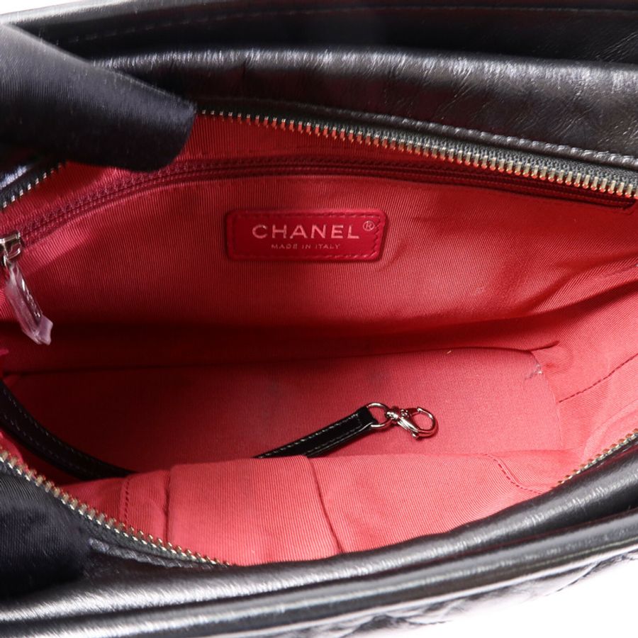 CHANEL 牛皮皮革Gabrielle Medium鏈帶肩背袋-4