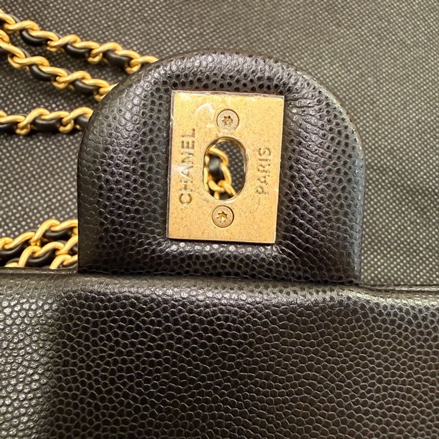 Chanel 黑荔枝金釦下蓋斜背包-3