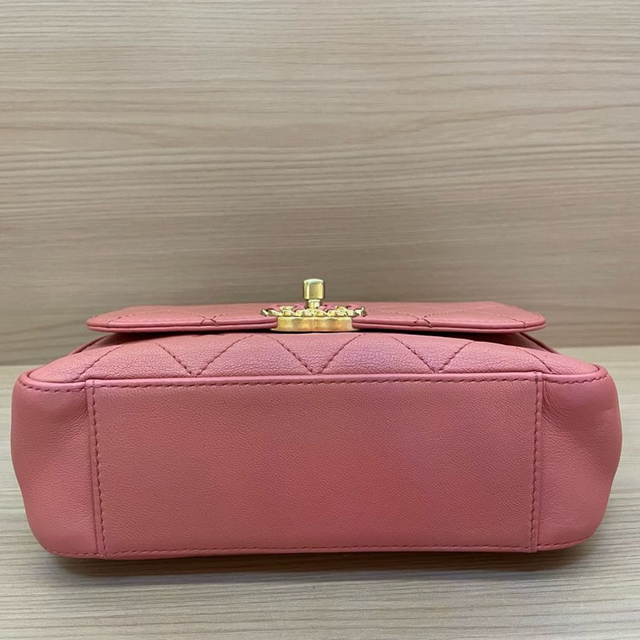 Chanel 香奈儿 19bag 28開 珊瑚粉 邮差手提斜挎链条包 有塵袋 無卡 無盒子 尺寸底長20*高14*寬6cm-4