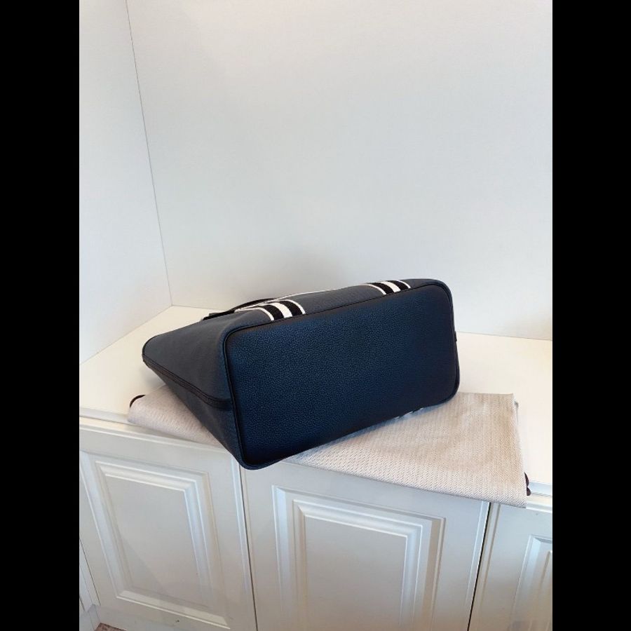 Hermes Cabas pursangle-2