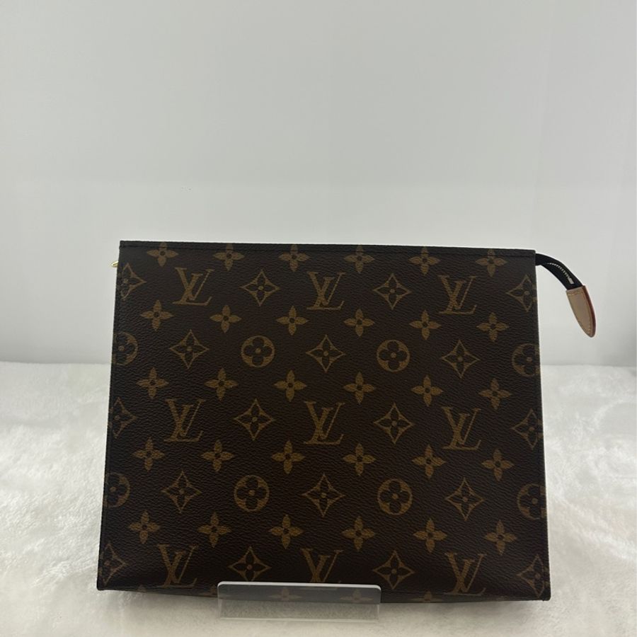LV M28264 Poche Toilette 26 手拿包/洗漱包-0