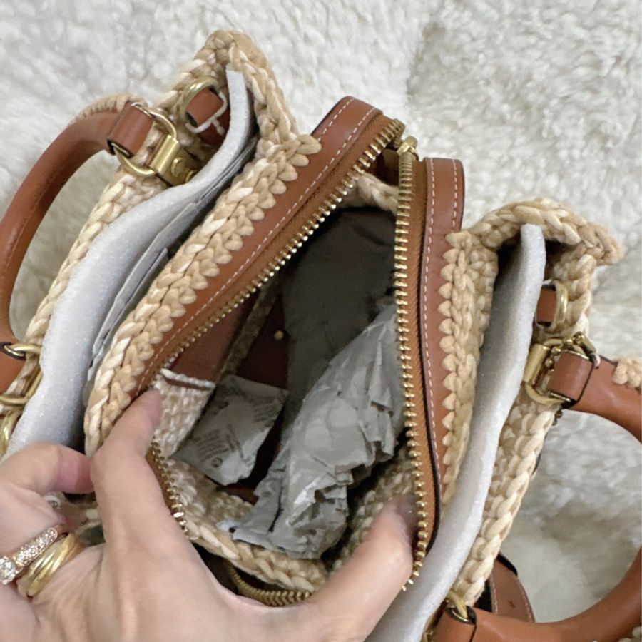 未使用coach Rogue 20針織🧶毛線系列三用包(原價25800元)-43