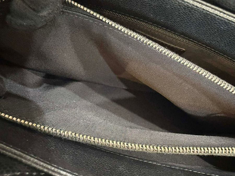 Chanel 黑色荔枝皮多夾層托特包-19