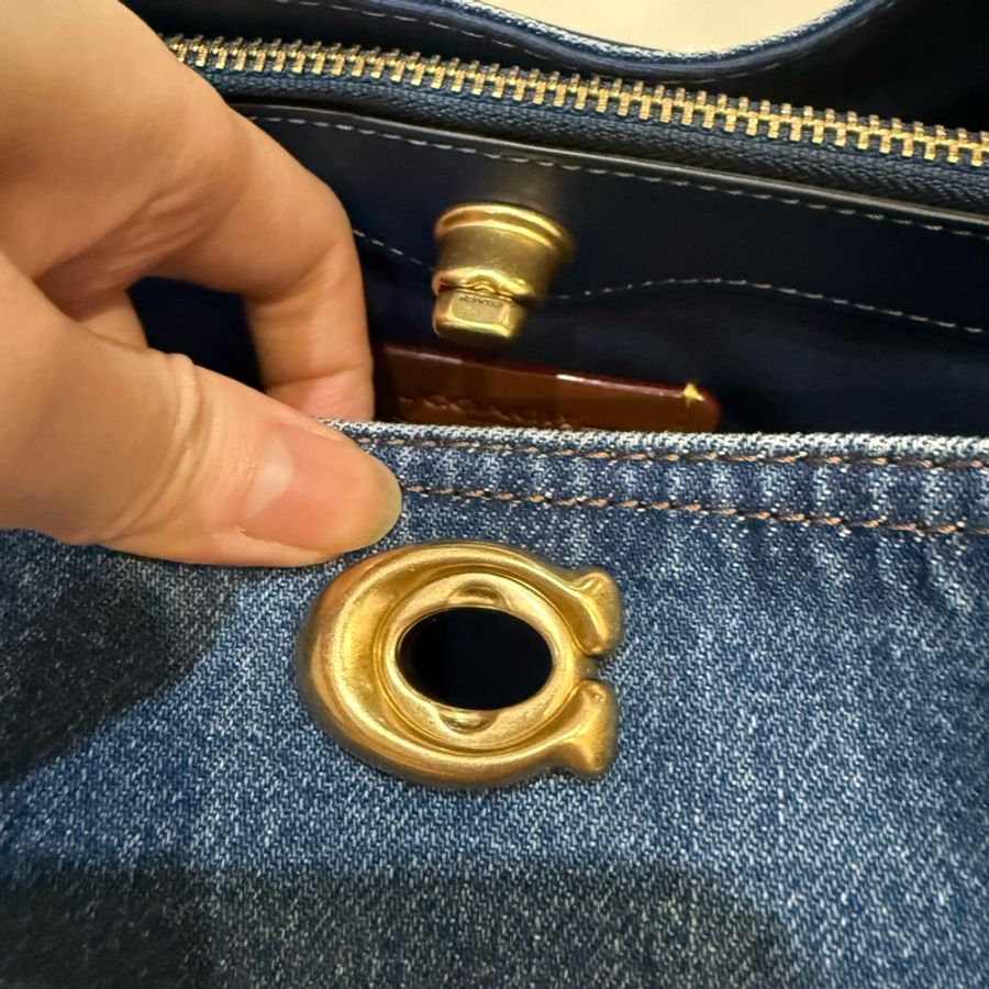 Coach 柔軟水桶包 牛仔丹寧-6