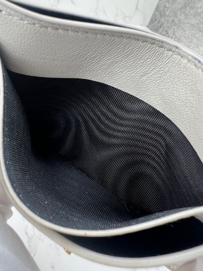 香緹國際精品 YSL 卡夾 972-11