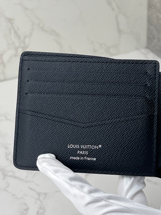 香緹國際精品 LV 對折短夾 973-5