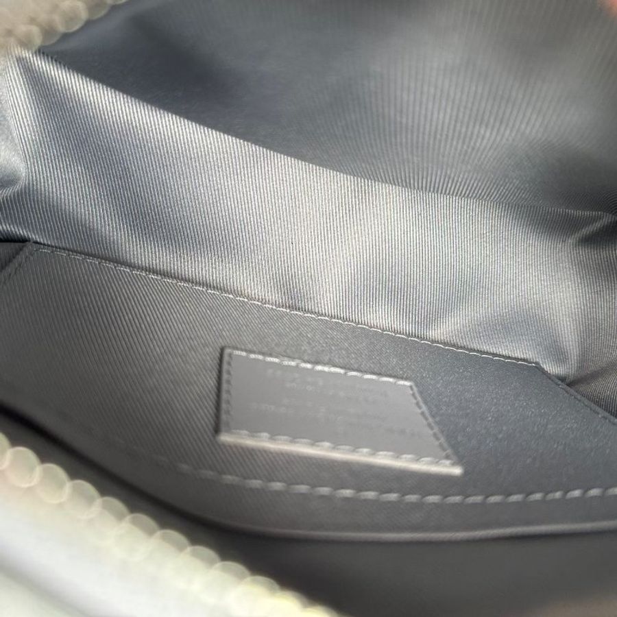 LV 銀色棋盤格soft trunk盒子包 Mini 芯片款 18*13*7 98新配件塵袋 肩帶-7