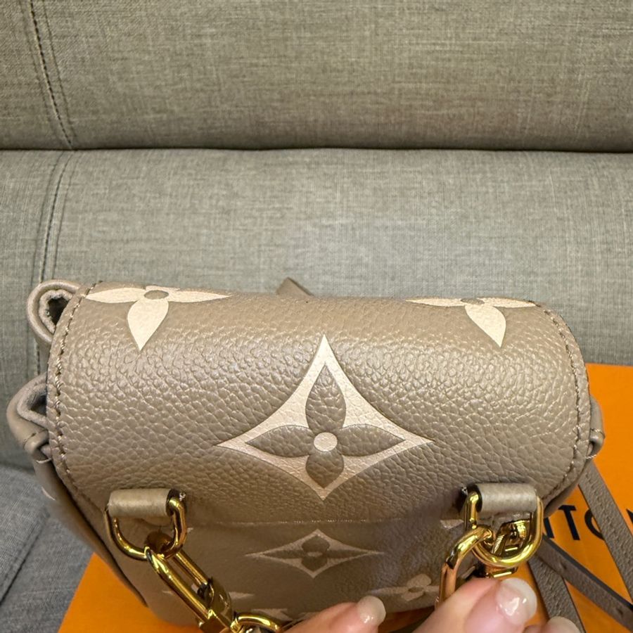 lv 斑鳩灰 後背包 超可愛😍-5