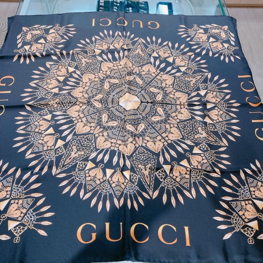TW4827 Gucci 古馳花花方形圍巾 Mandala Preto E Dourado Scarf 90 x 90cm Silk-9