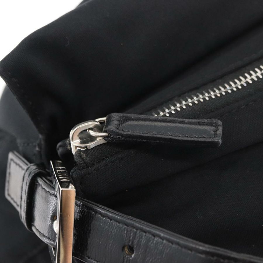 【日本直送】FENDI Mamma Baguette 肩背包 尼龍 黑色 銀色 正品 175505A-9