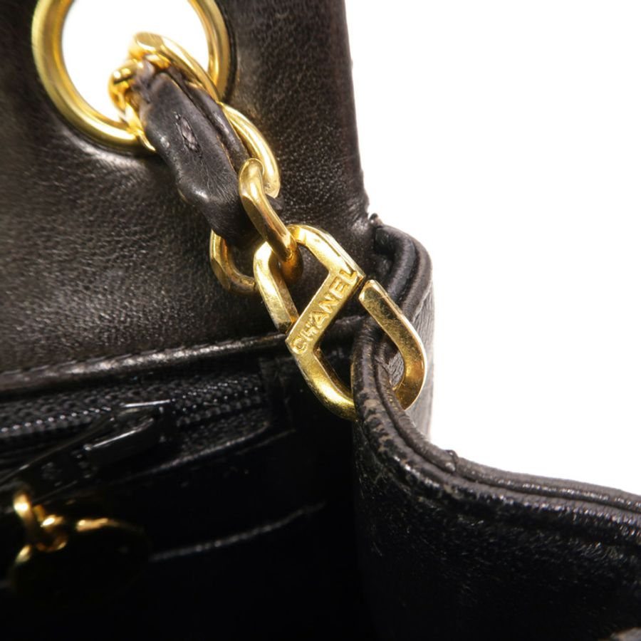 CHANEL 羊皮皮革Vintage Classic 17鏈帶肩背袋-20