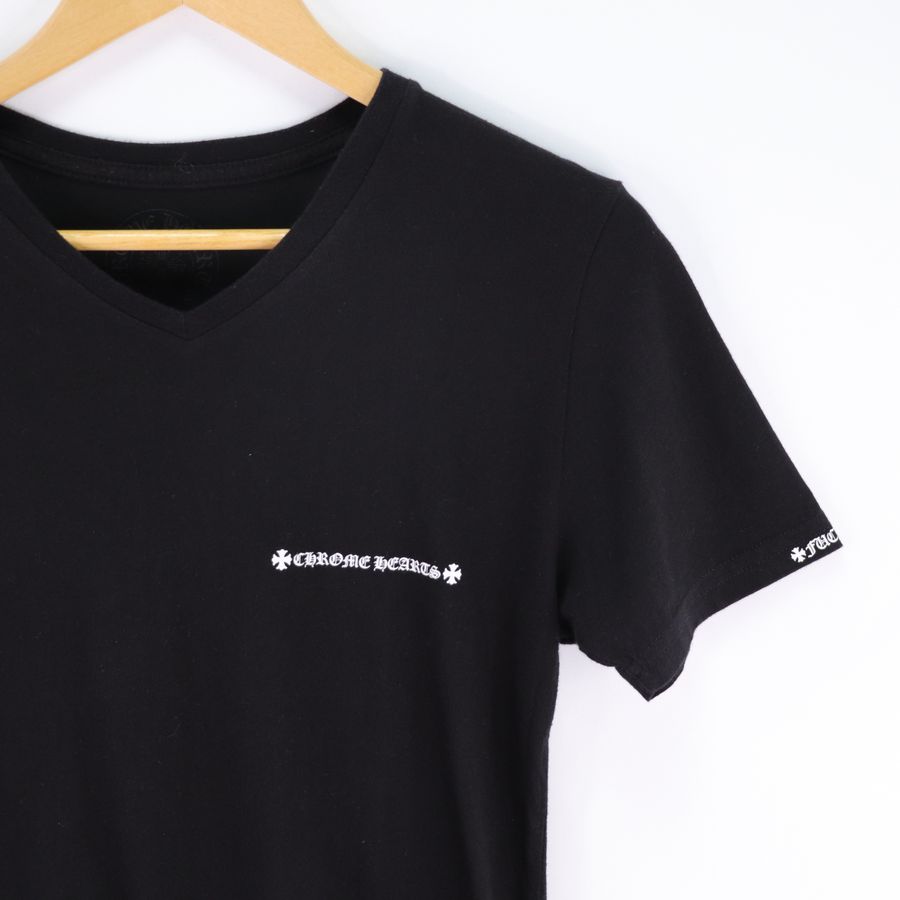 Chrome Hearts 克羅心 黑色 V領 Logo 短袖上衣-1