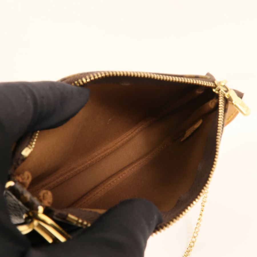 LOUIS VUITTON Monogram Mini Pochette Accessoires金扣手挽袋-4