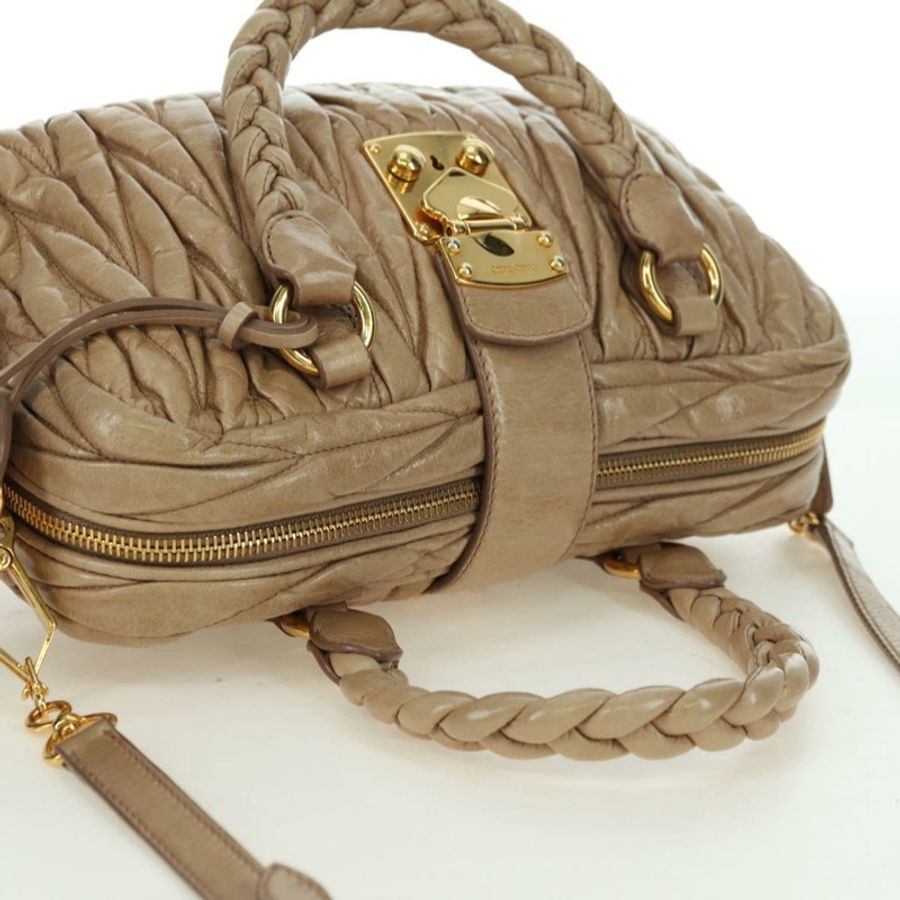 【日本直送】Miu Miu Matelasse 手提包 皮革 2way 米色 金 正品 177667V-5