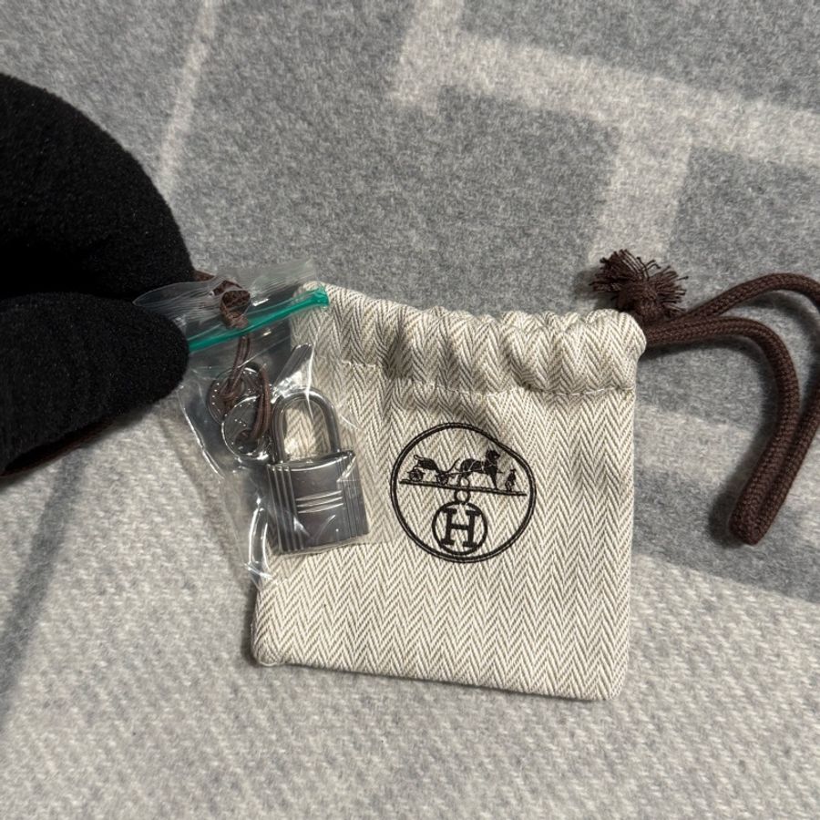 Hermès Picotin 18 黑色銀扣 TC皮 K刻(全新全配)-4