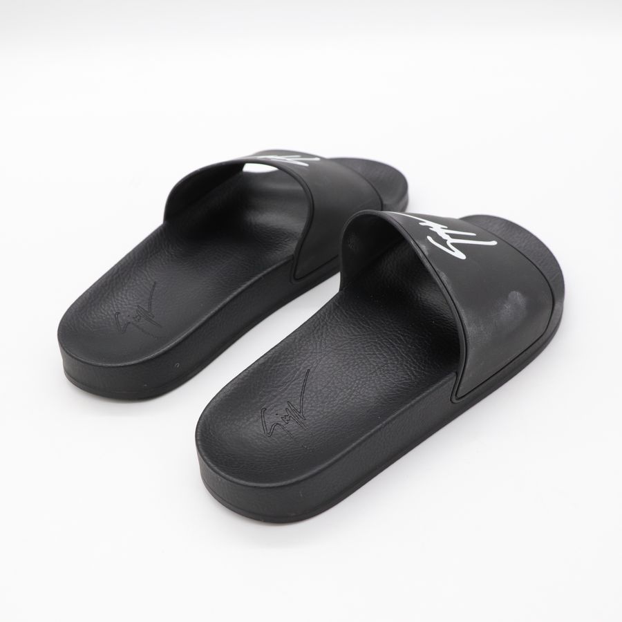 Giuseppe Zanotti Brett signature-embellished leather sandals-3