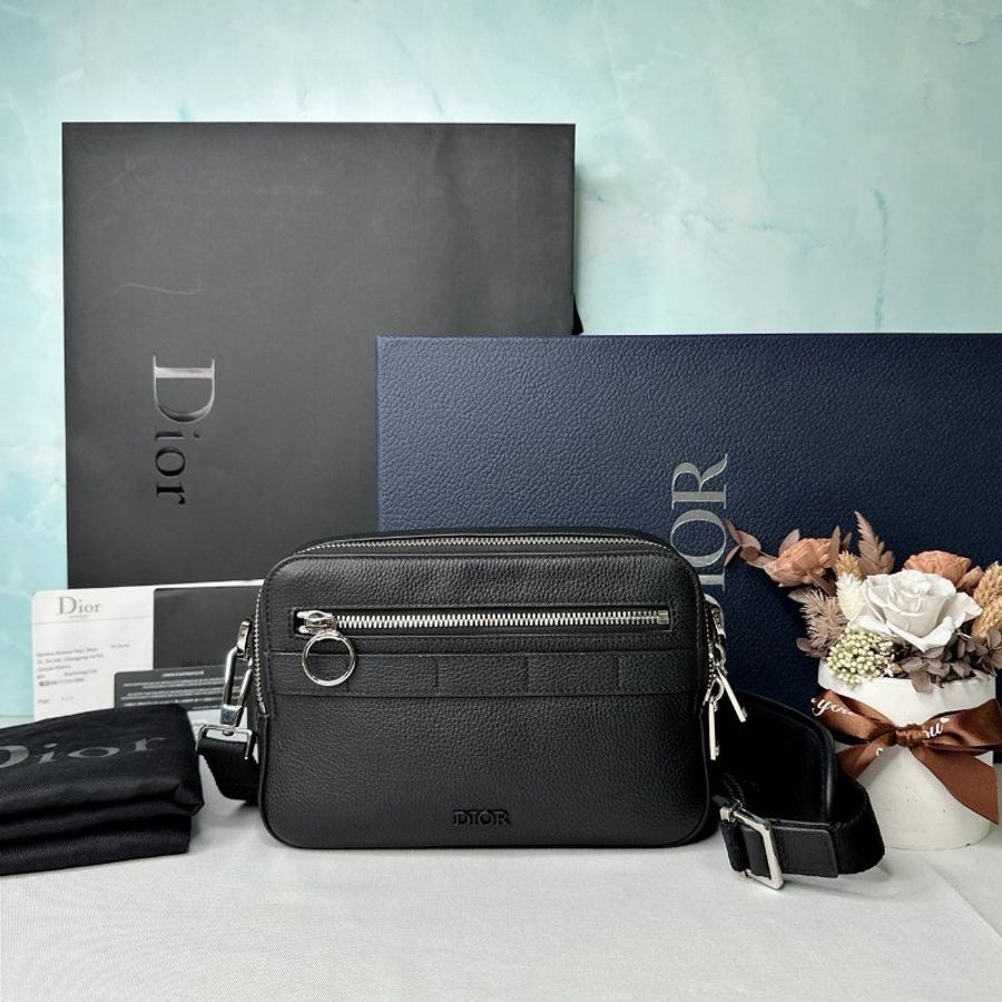 DIOR 全新Safari皮革郵差包-0