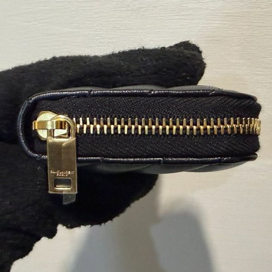 YSL CASSANDRE MATELASSÉ絎縫小羊皮零錢卡套錢包(黑金)-3